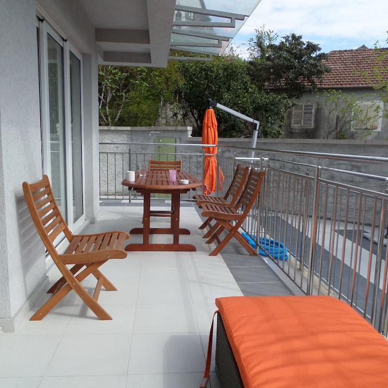 Agape Apartments ติวัต ภายนอก รูปภาพ