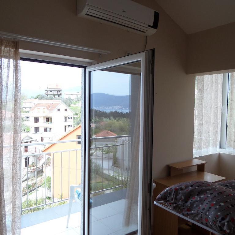 Agape Apartments ติวัต ภายนอก รูปภาพ