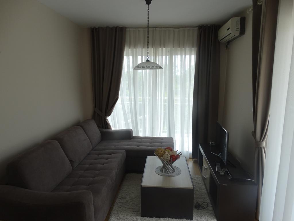 Agape Apartments ติวัต ภายนอก รูปภาพ