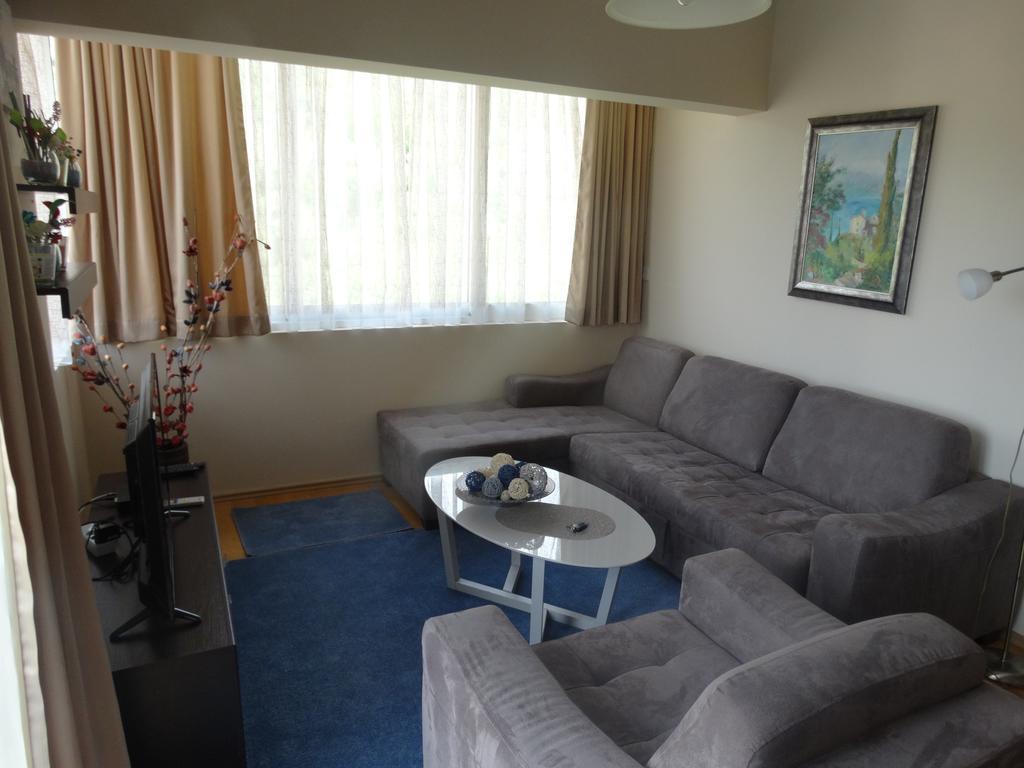 Agape Apartments ติวัต ภายนอก รูปภาพ