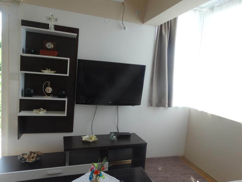 Agape Apartments ติวัต ภายนอก รูปภาพ