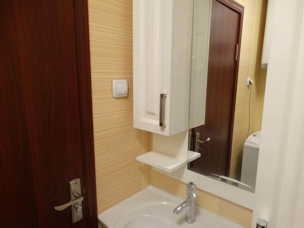 Agape Apartments ติวัต ภายนอก รูปภาพ